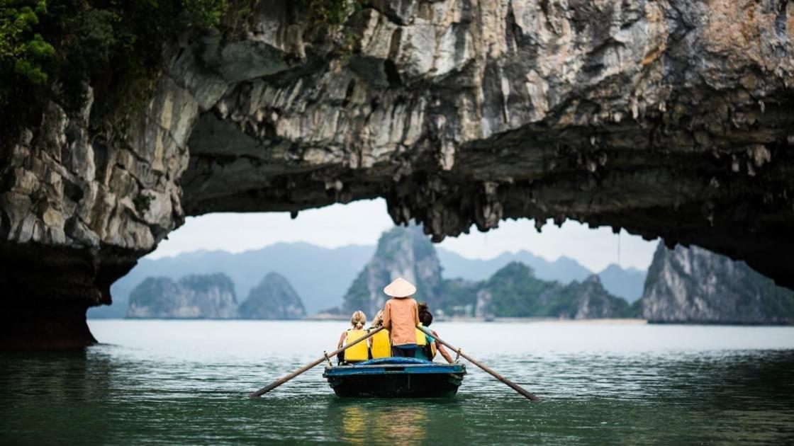 Cat Ba Violet Hotel Chan Chau Eksteriør billede